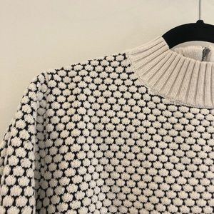 Mock neck chunky sweater